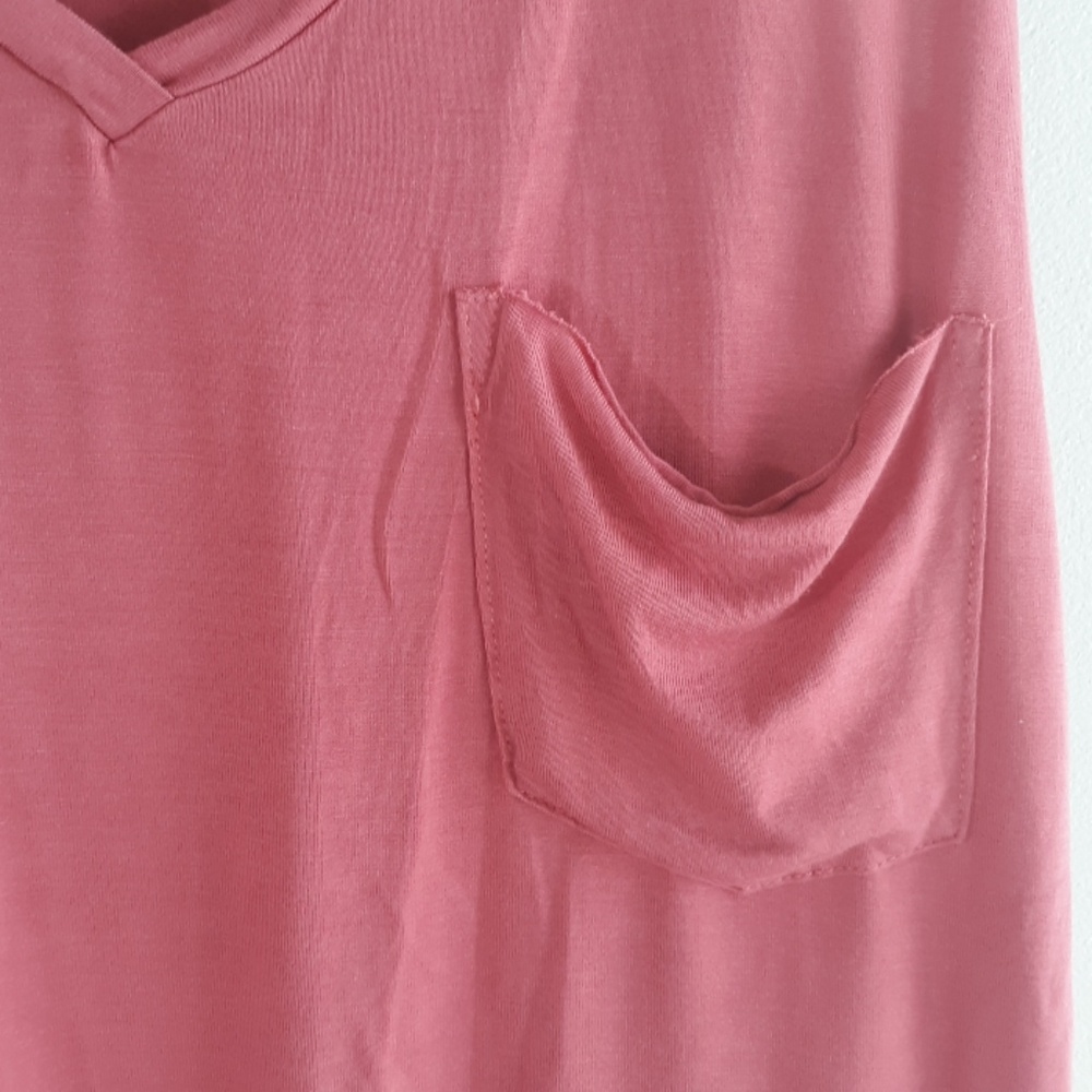 Sleeveless Racerback Top - Picture 2 of 4
